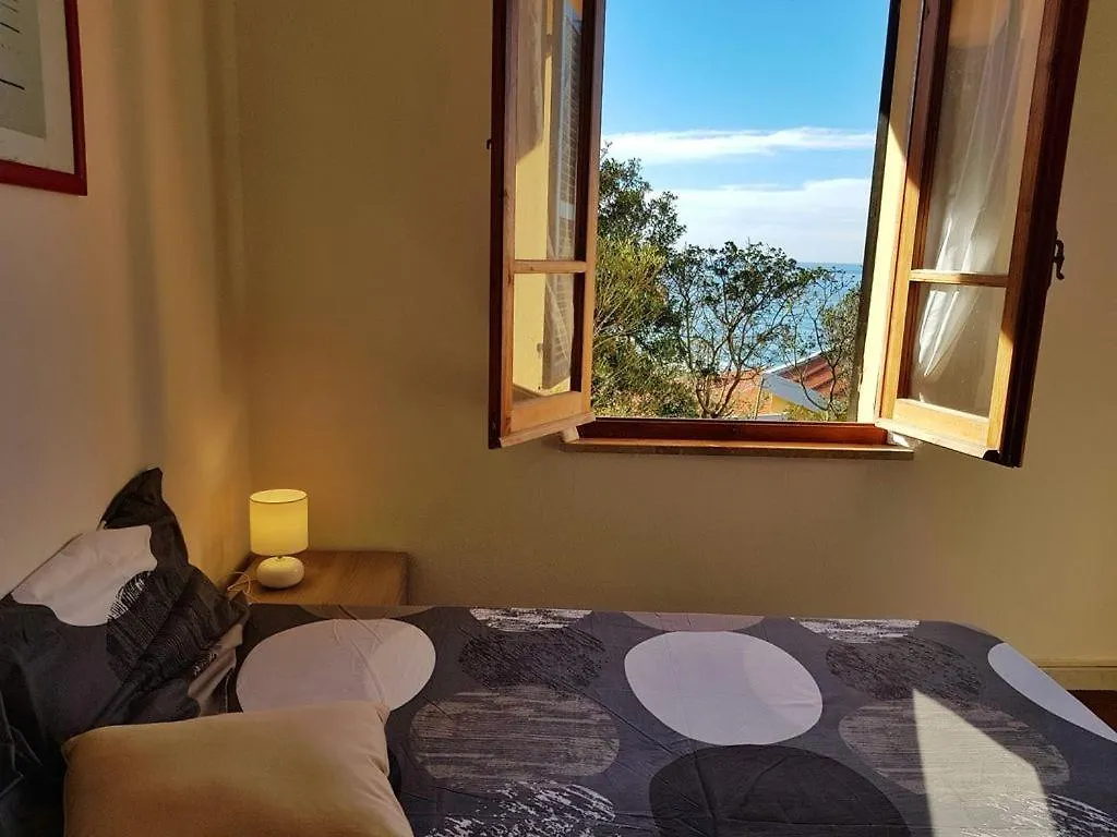 Appartamento Con Splendida Vista Mare Arbus