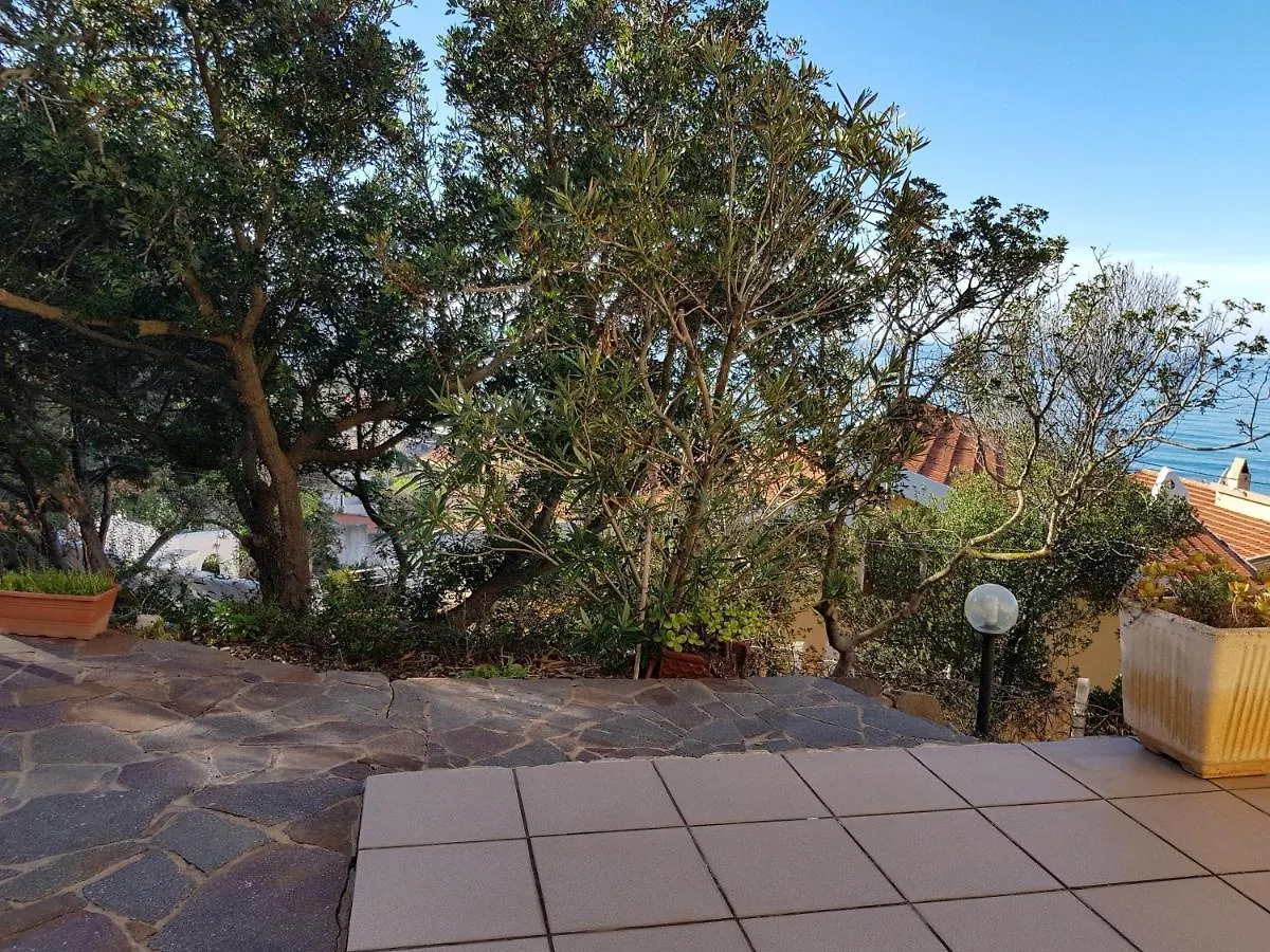 Appartamento Con Splendida Vista Mare Arbus Apartmán