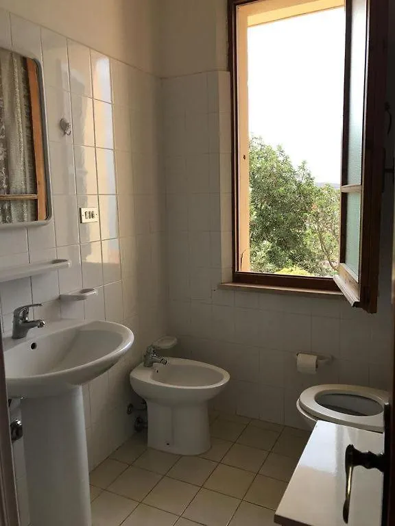 Appartamento Con Splendida Vista Mare Arbus Apartmán